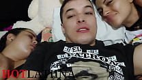 mi novio se follo a mi prima antes de dormir