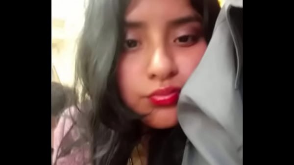 Peruana cachera en la ducha