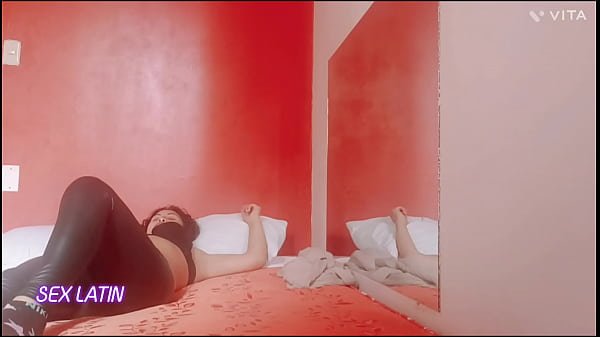 que deliciosa verga de un latino yo una culona madura