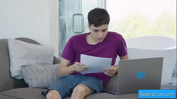 Boy gets horny and lick her step mom juicy boobs and pussy – Dana Vespoli, Ricky Spanish