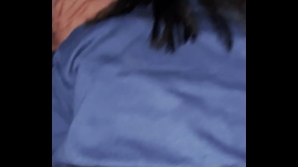 Cogiendo chilena con su novio en casa