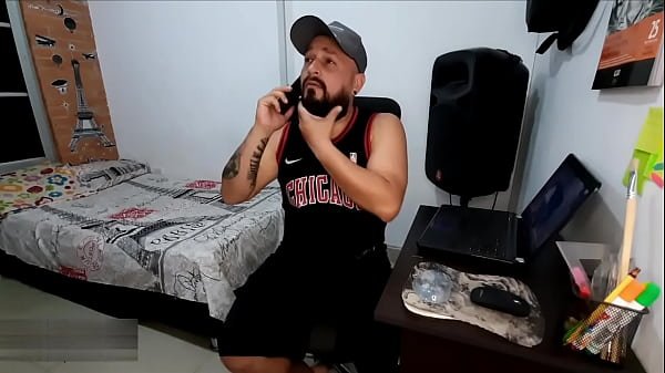 Mi suegra esta muy cachonda y me suplica que me la folle – Cum en el abdomen – Porno en Español