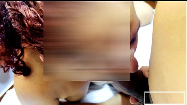 Estrellita Slut haciendo una mamada de pinga como una Diosa !