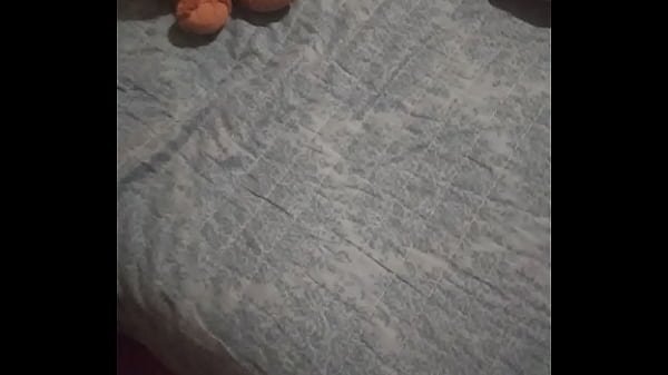 AH HE VUELTO A CAER EN EL VIEJO TRUCO DE OLVIDARME ESTE AÑO DE SUBIR EL VÍDEO CORRESPENDIENTE BUENO MEJOR TARDE QJE NUNCA AQUI ESTA AZOTANDO A UN OSOS EN VERDAD ACUCHILLANDOLO EN PLAN SADOMASOQUISTA FRANCES O ALGO SI BEBEN NO MANEGEN AMIGOS