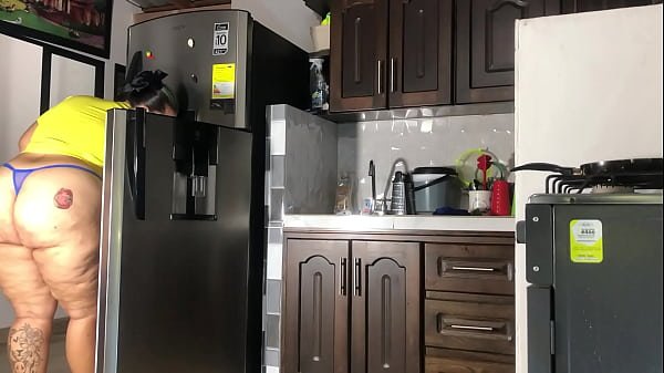 argentino cojiendo furte a una colombiana fuerte follada