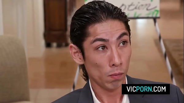 Guy fucks 5 milf brides