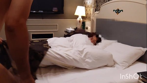 【素人撮影】五十路熟女の本気セックスForbidden love, middle-aged affair