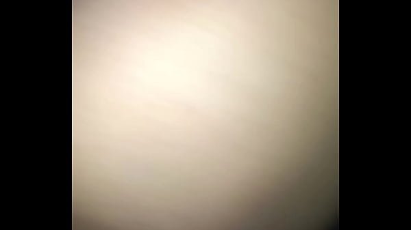 En hilo azul luciendo su panocha