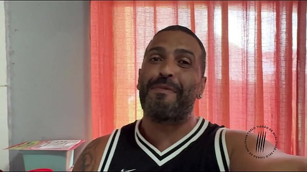 Ela implorou pelo leite do Tigrão – completo no RED