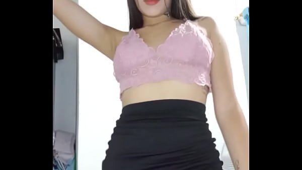 Mi cuñada Naty se masturba para mi, que rico