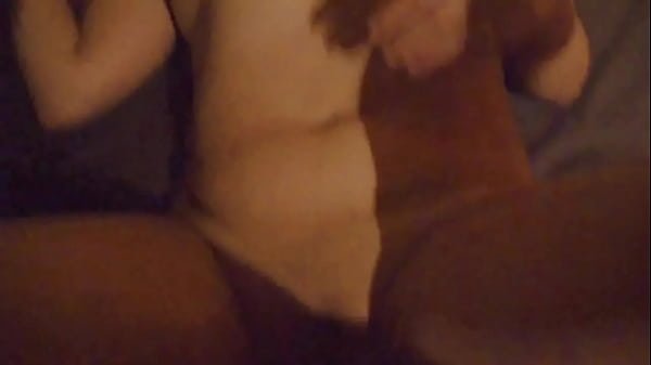 Mi vecino de 18 me ofreció dinero para meterme la verga