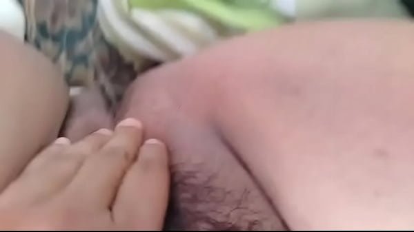 Rica  infiel manda vídeo tocándose