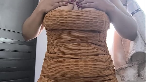 STEPDAUGHTER LIKES TO BOUNCE HER ASS UNTIL SHE COME AND WET THE WHOLE PLACE