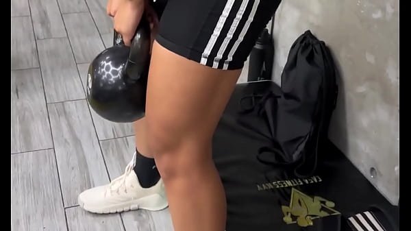 Voy Al Gimnasio Y Conozco A Una Chica Y Esto Paso…